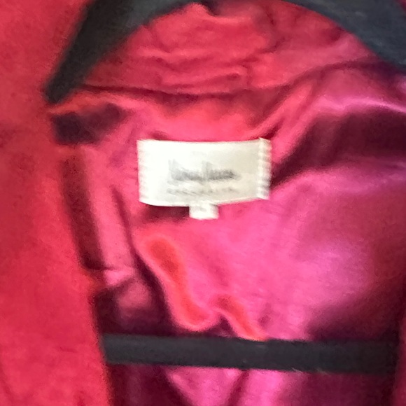 Neiman Marcus Red Leather/Suede Women's Button Jacket - Picture 8 of 10